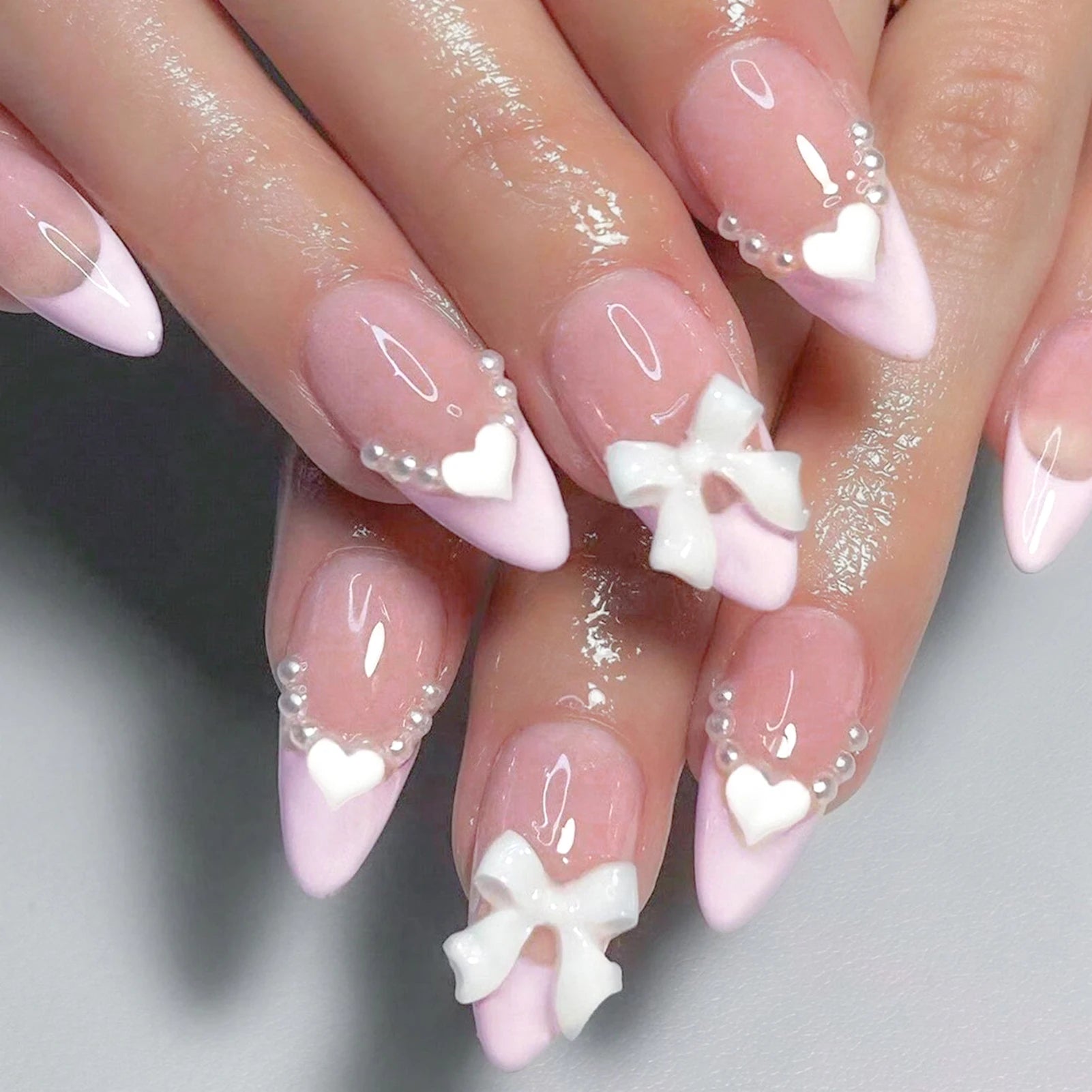 24pcs Nude Pink Sweet Fake Nails Short Duckbill Leopard Print French False Nails With 3D Bowknots Butterfly Cherry Press On Nail